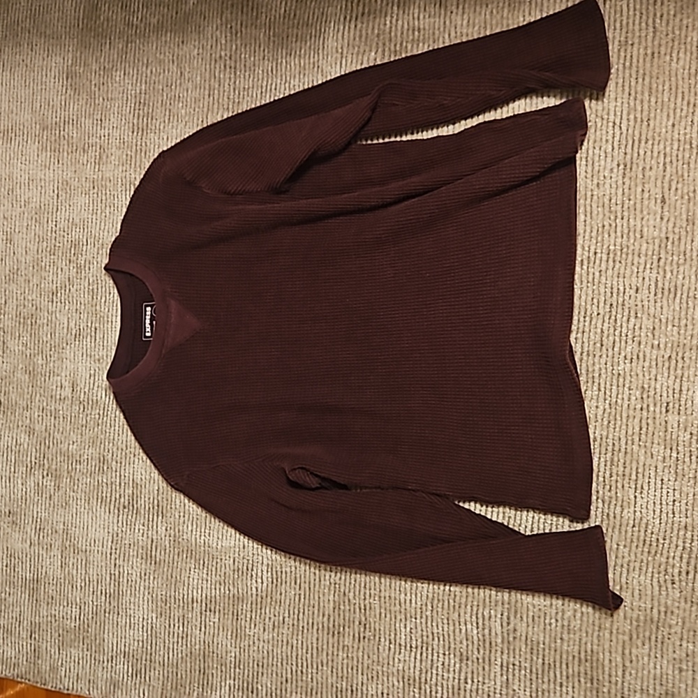 Express Sweater - Picture 2 of 4